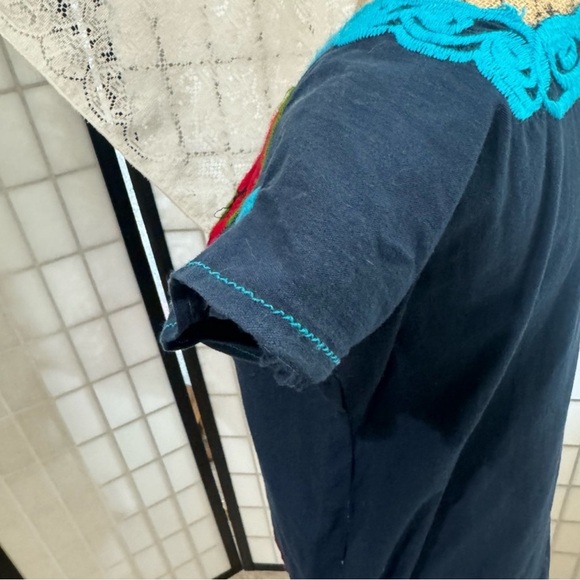 Women’s Huipil Mexican Embroidered Blouse Top Size Small - Picture 4 of 12